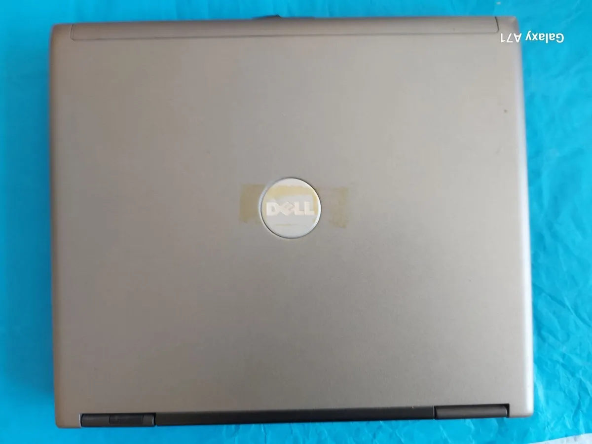 DELL LATITUDE D410, (Vintage), .5GB Ram, 40GB HDD, - Image 2