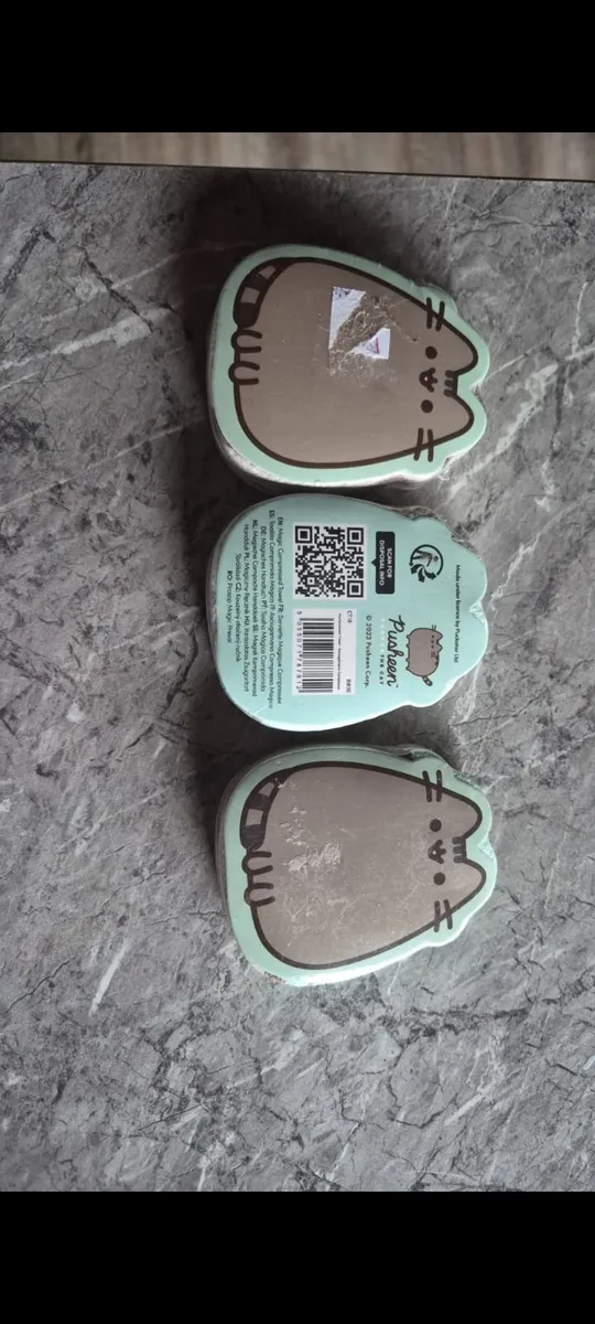 Pusheen facecloths