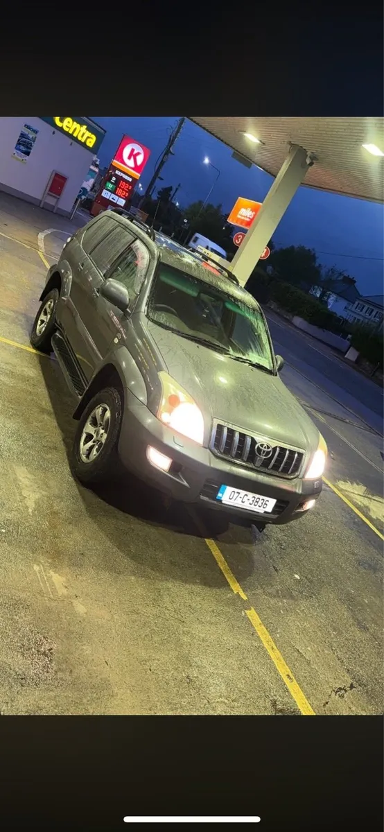 Toyota landcruiser - Image 1