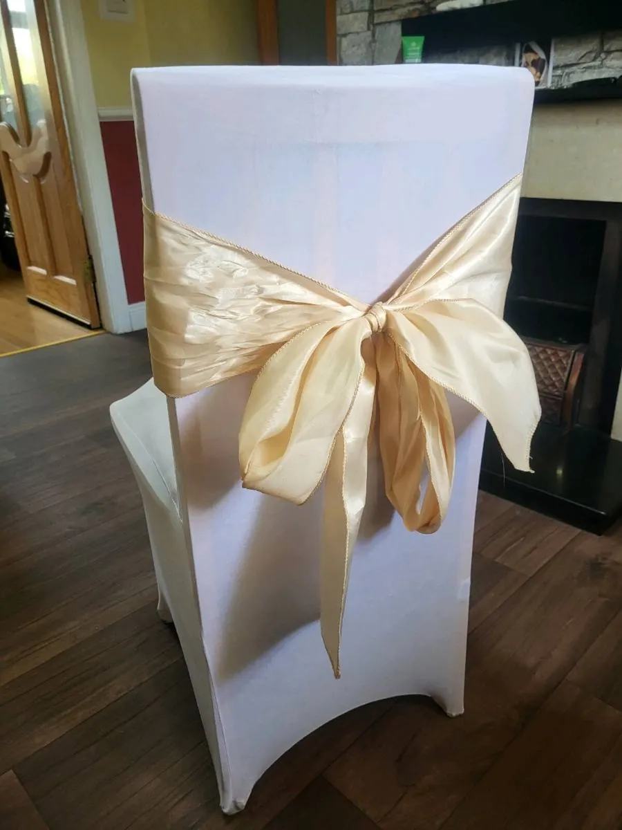 Selection of Wedding items - Image 2