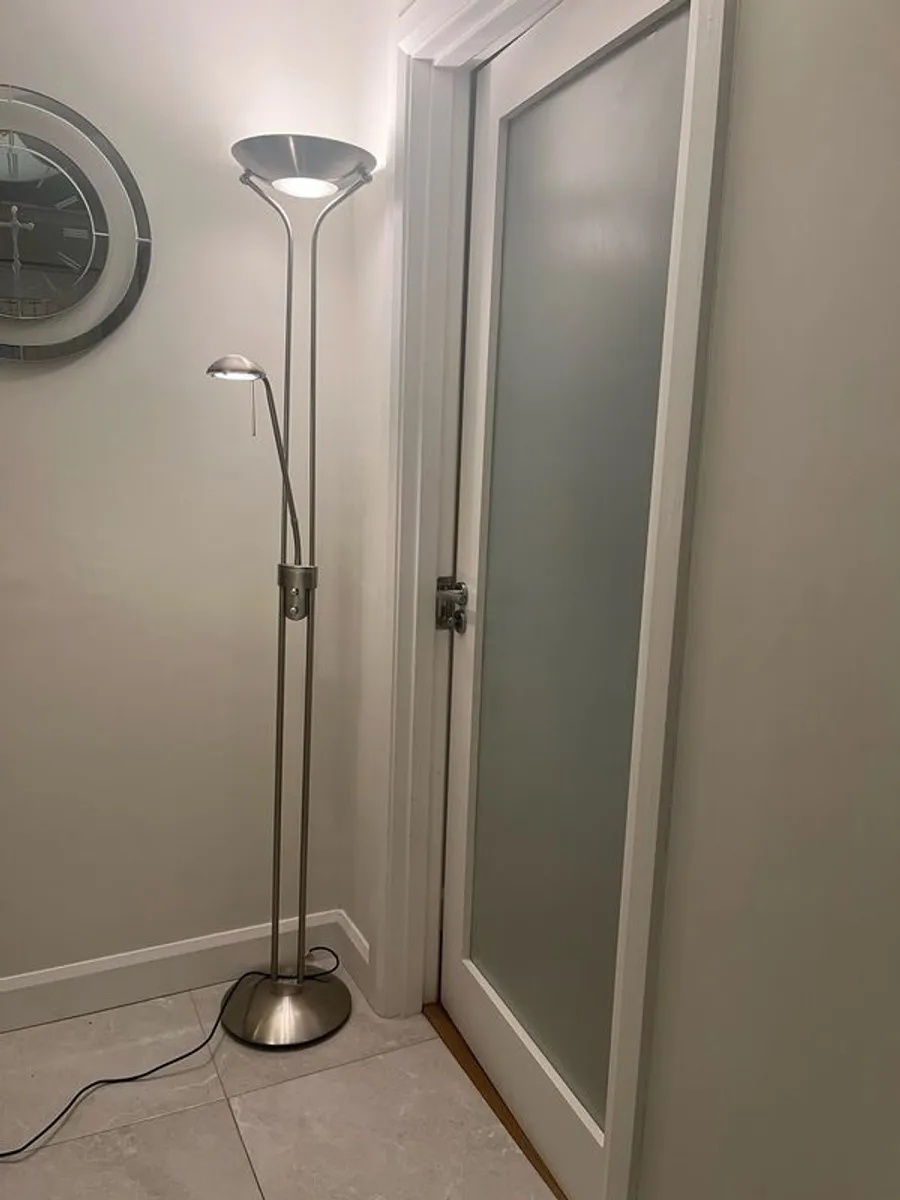 Tall Uplighter with reading lamp, dimmable - Image 1
