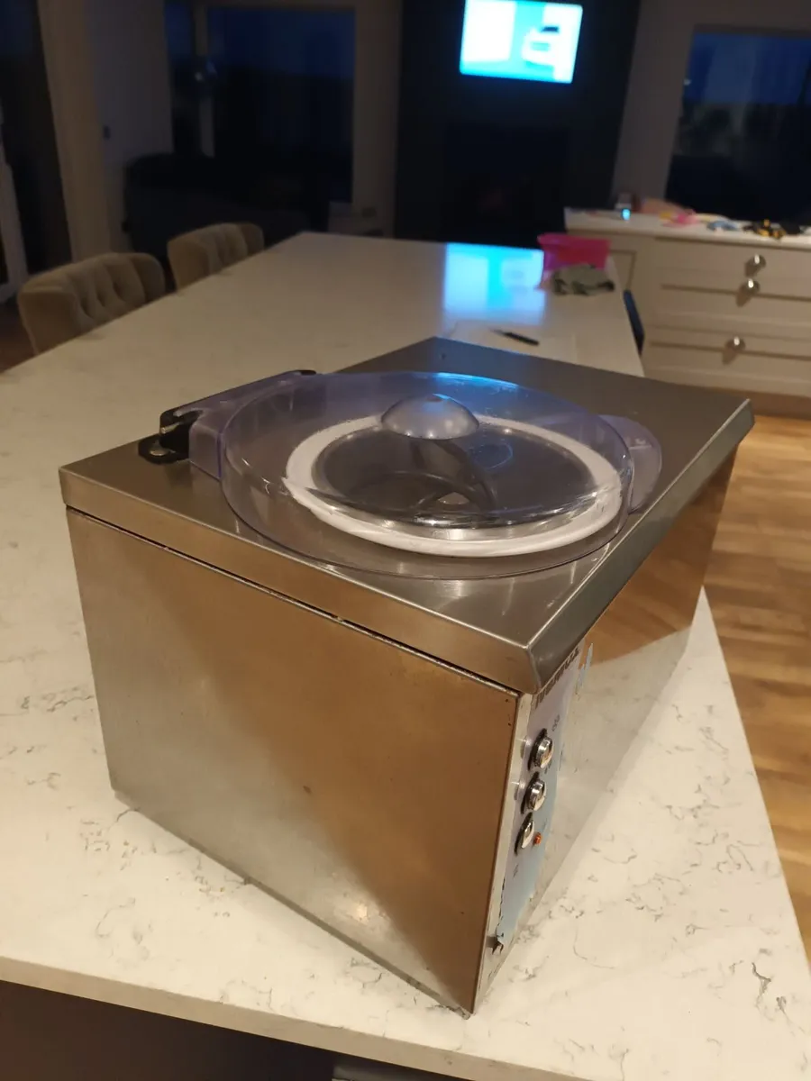 Ice cream machine - Image 2