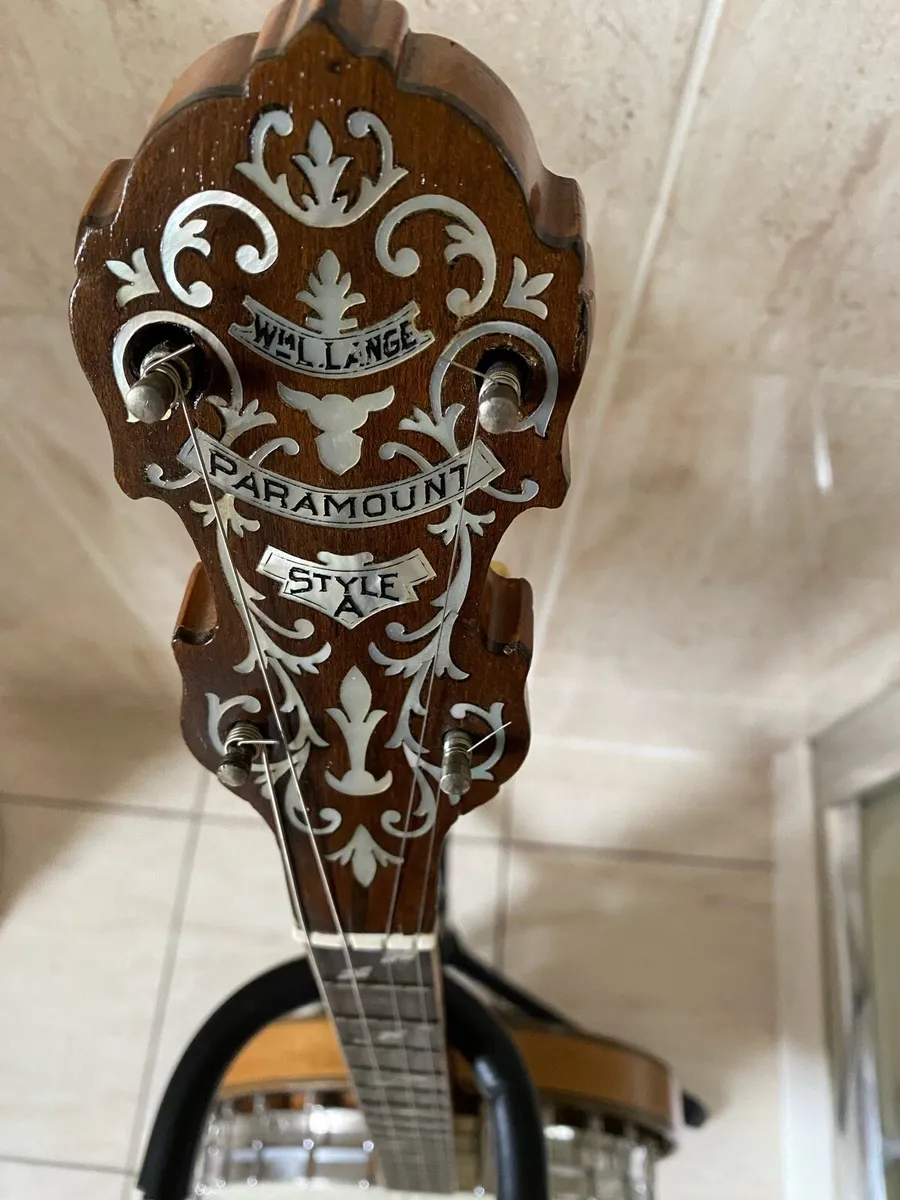 Paramount A tenor banjo - Image 1
