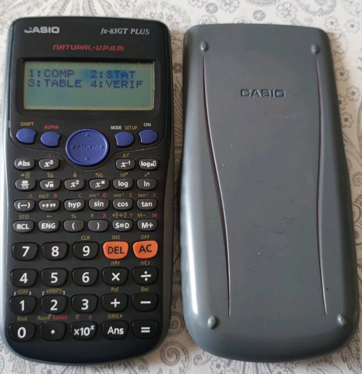 Scientific calculator - Image 1