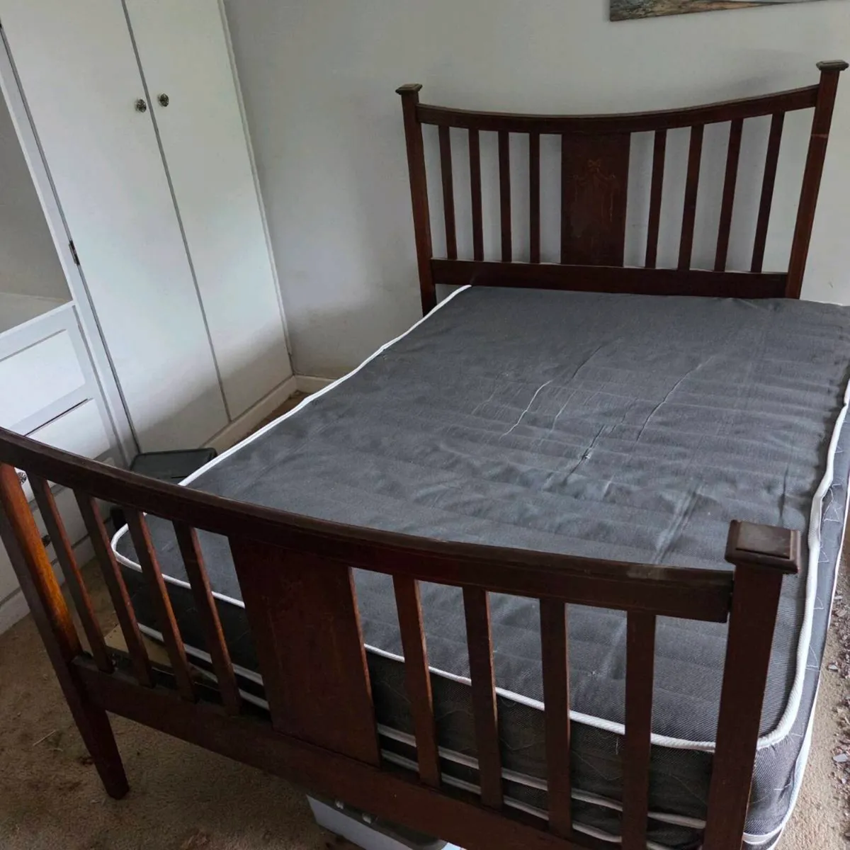 Double Bed - Image 3