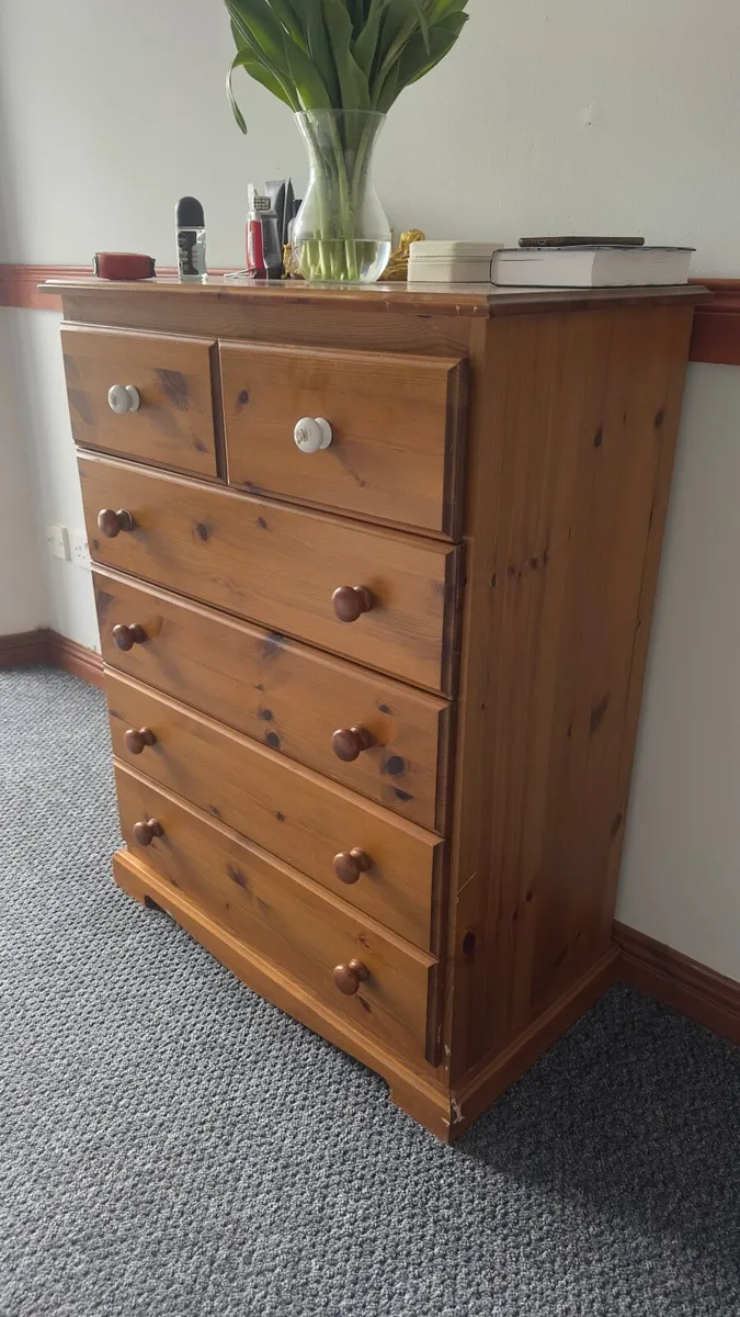 dresser - Image 3