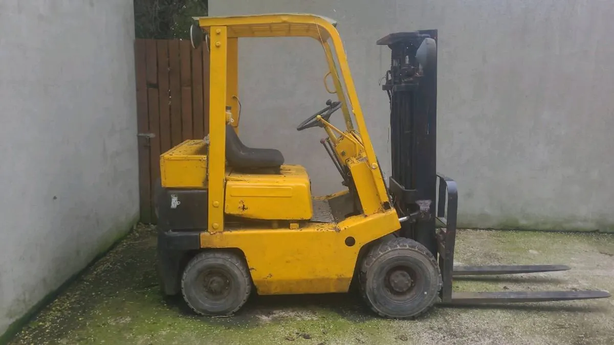 Nissan diesel forklift - Image 3