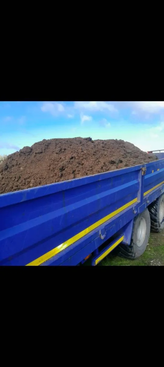Topsoil for sale - Image 1
