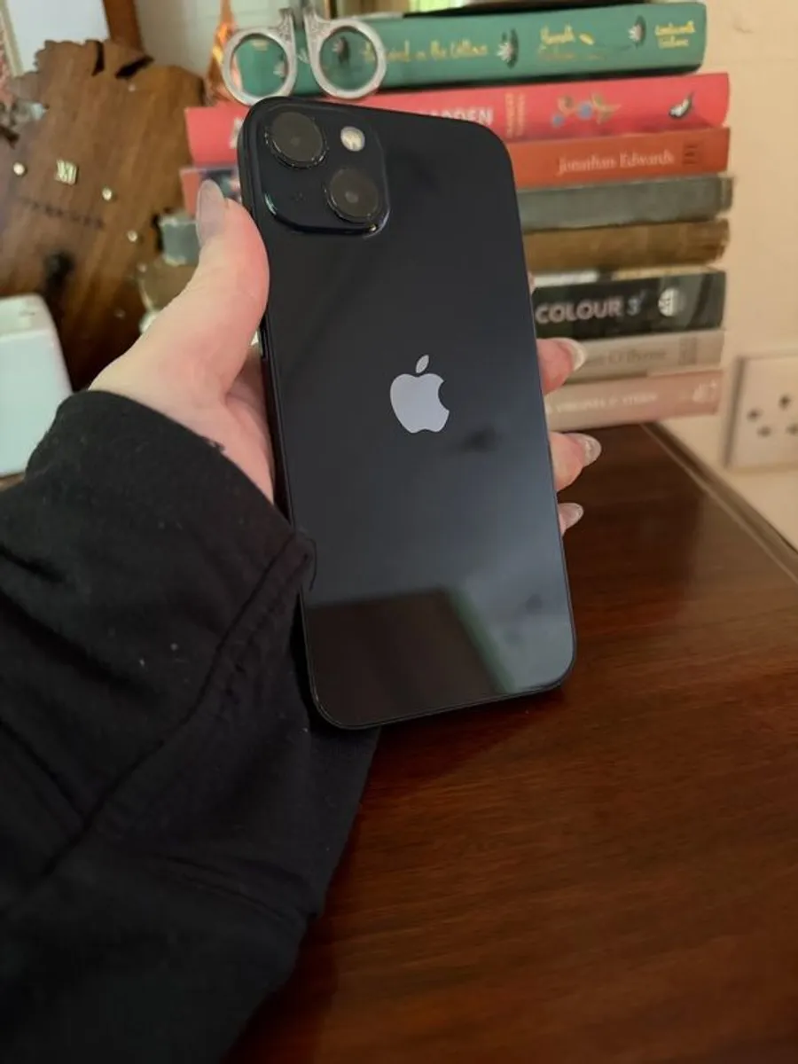 Apple iPhone 13 128GB Midnight Black unlocked and boxed - Image 2