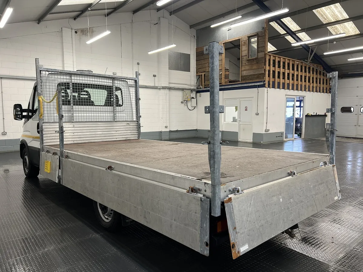 2022 Iveco Daily Dropside Van - Image 4