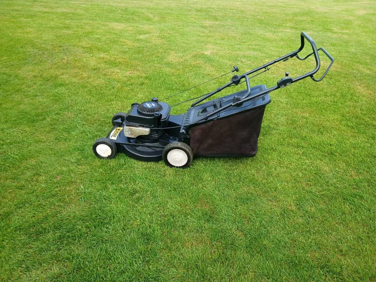 Self Drive Lawnmower for Sale - Image 3
