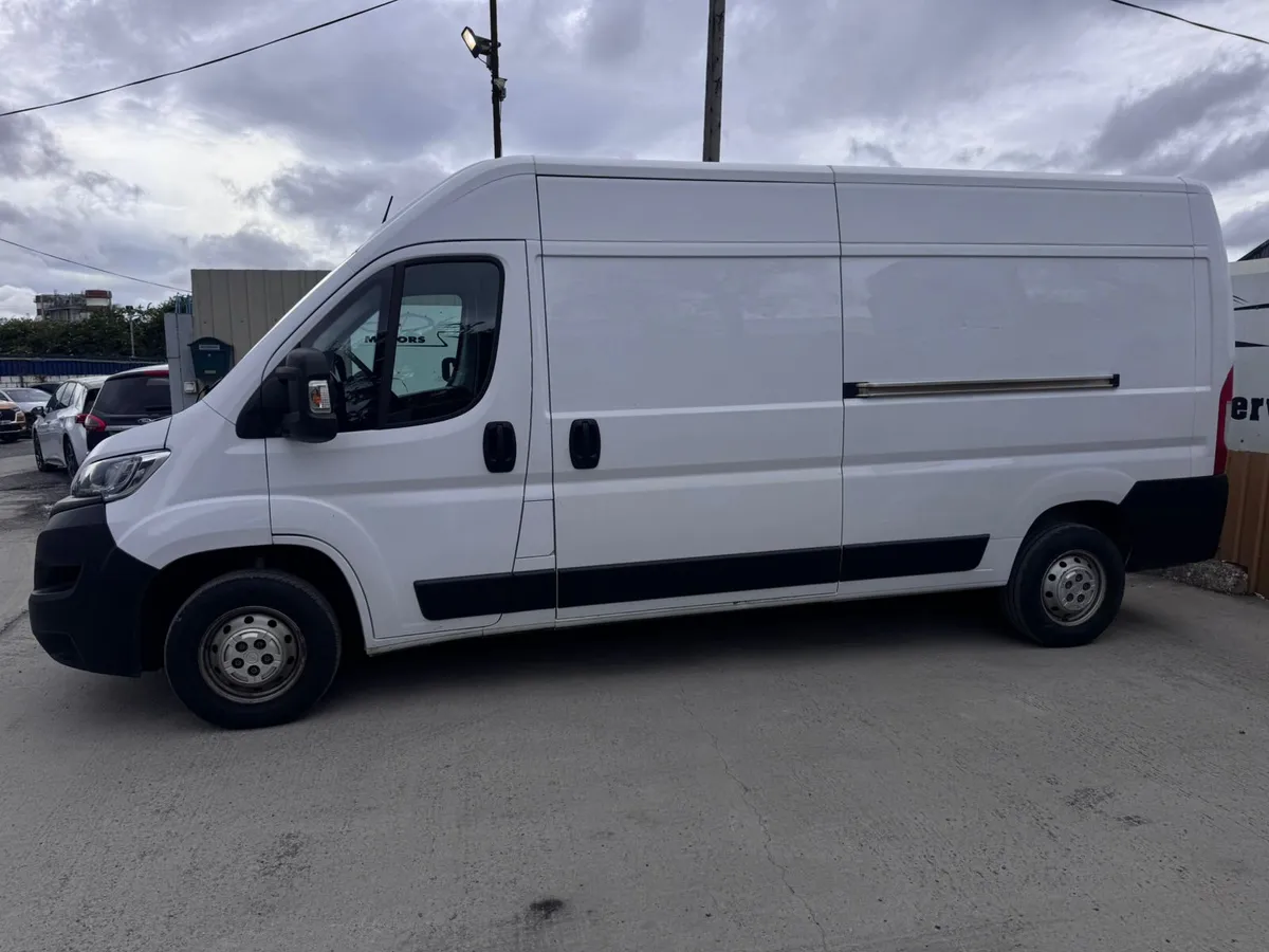 222 Opel Movano 3500 L3H2 2.2D 140PS - Image 2