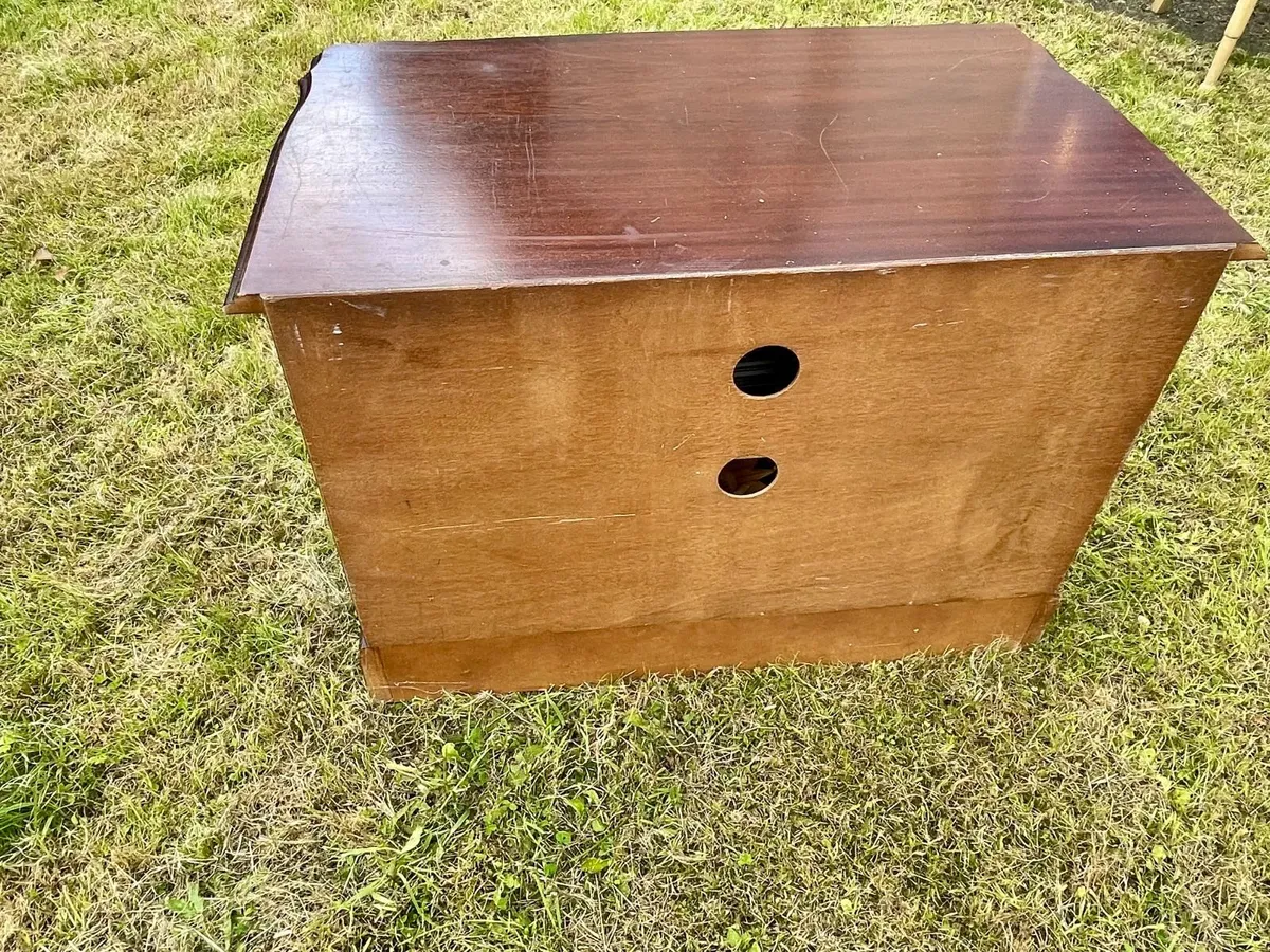 Mahogany glass fronted cabinet - Image 4