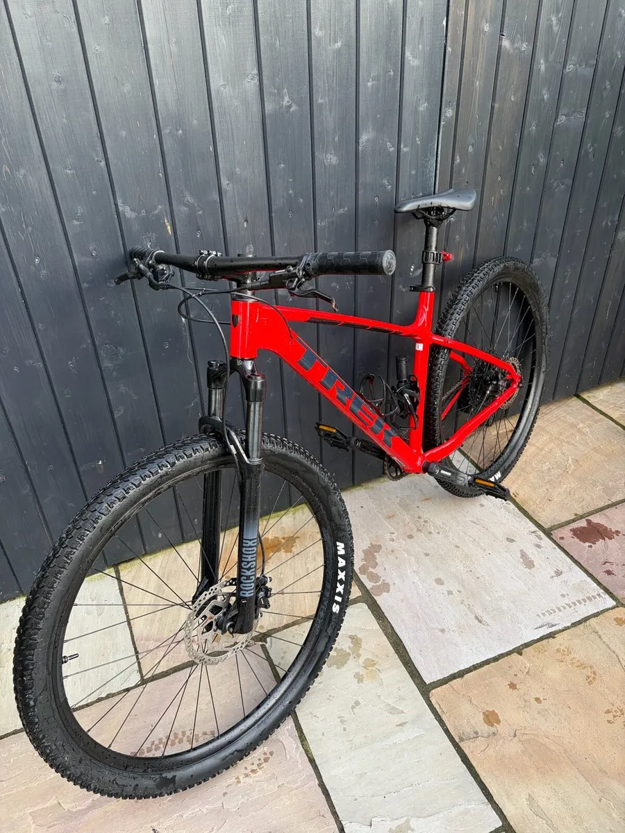 Trek Marlin 8 Mountain Bike - Image 1