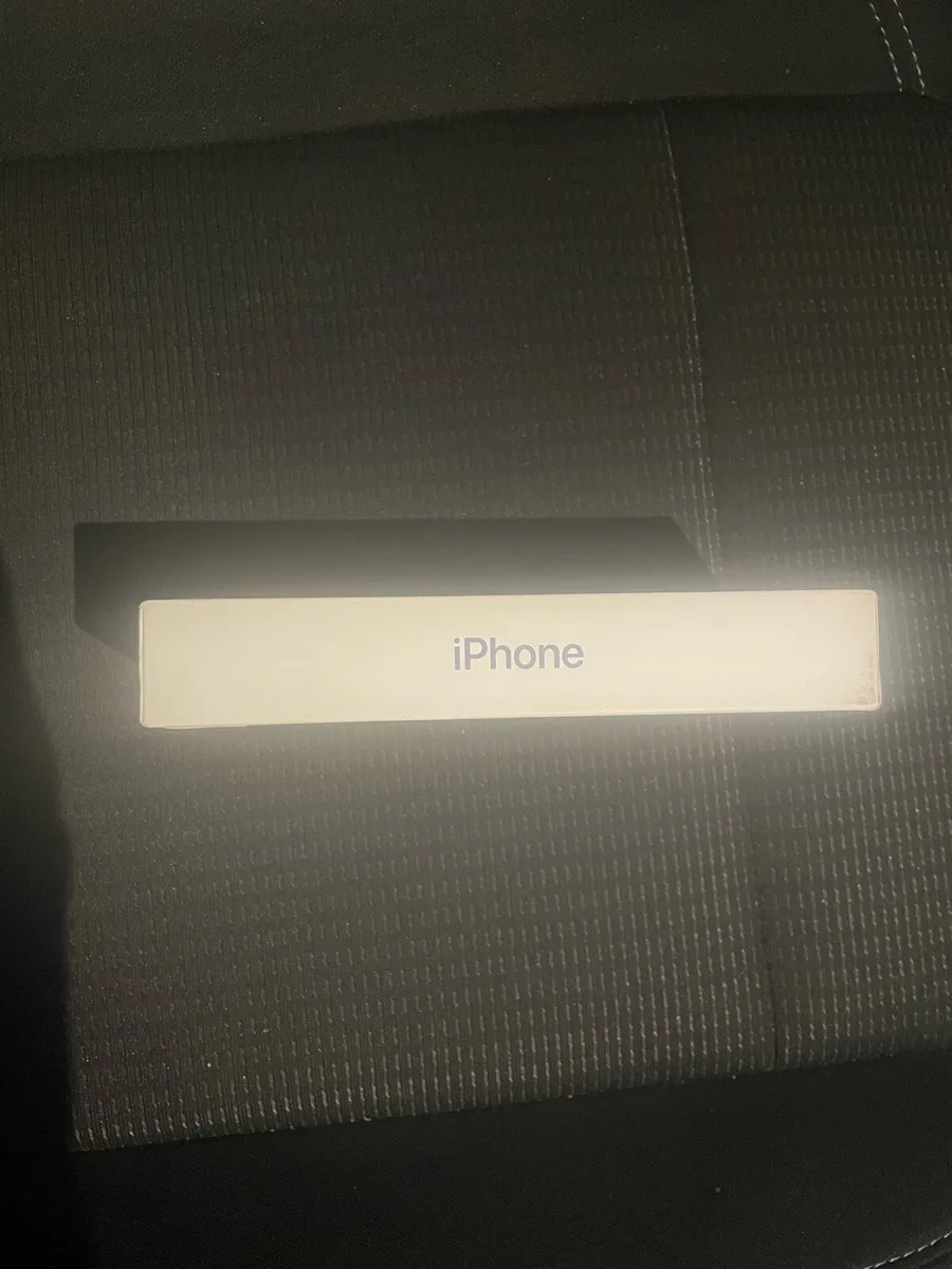 iPhone 17 pro 1tb - Image 2