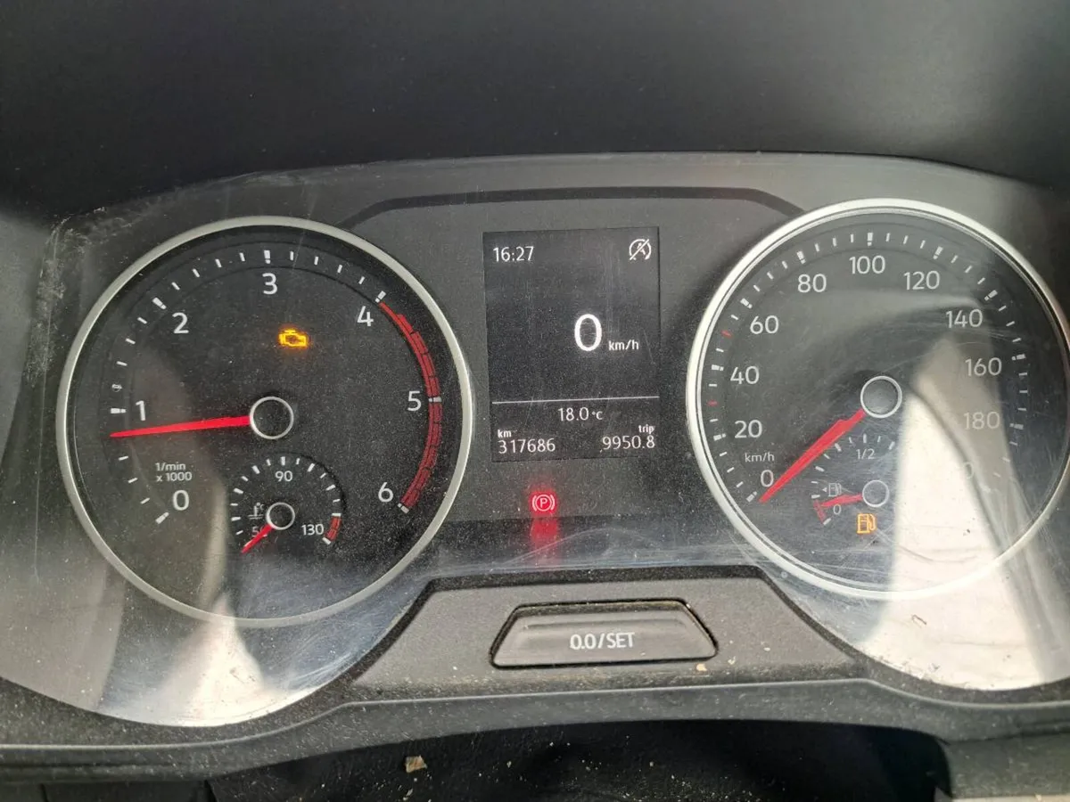 VW Crafter - Image 2