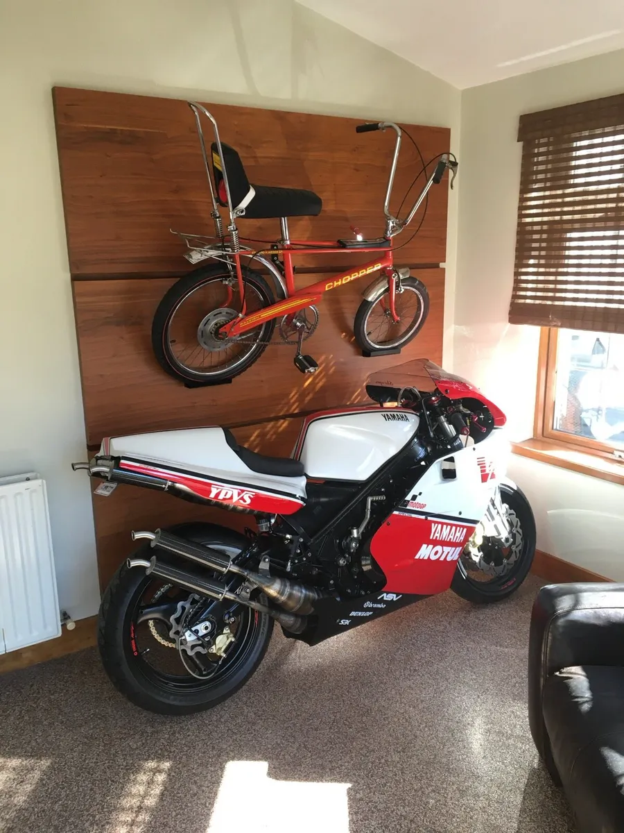 Motorcycle - Image 2