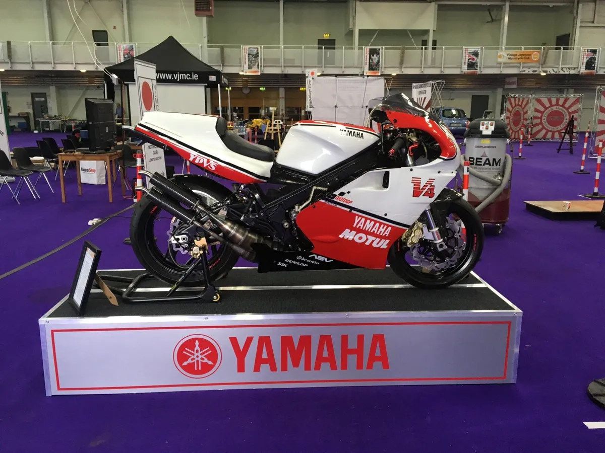 Motorcycle - Image 3
