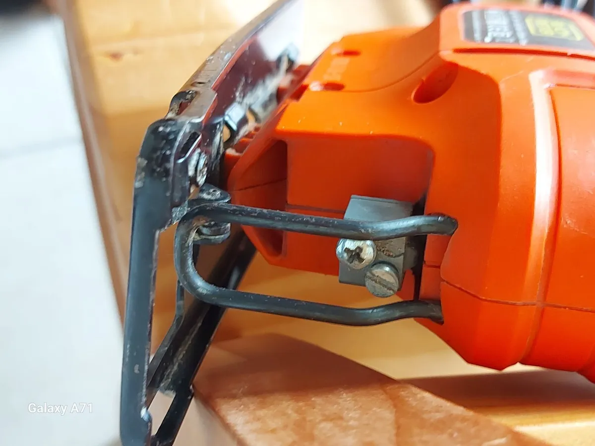 Black & Decker KS501 Compact Jigsaw - Image 4