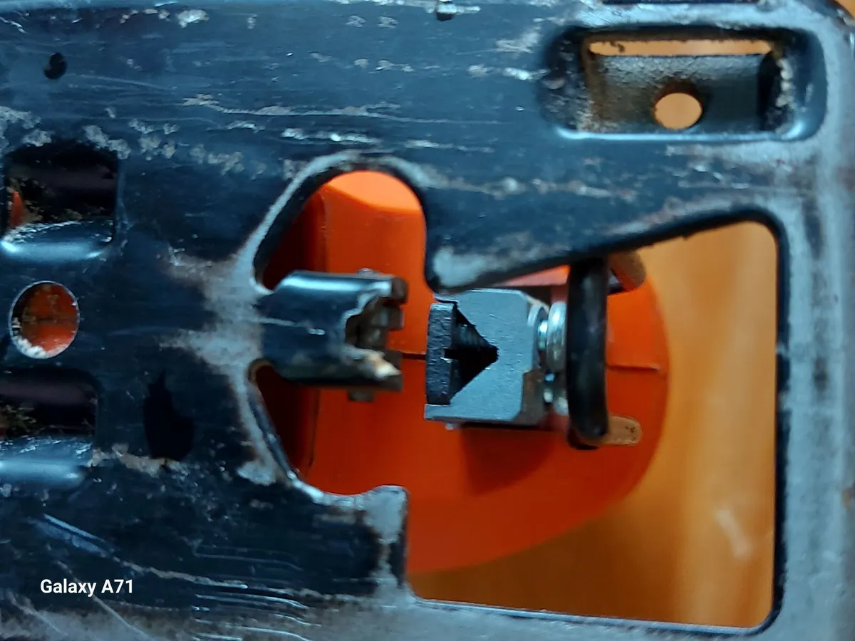 Black & Decker KS501 Compact Jigsaw - Image 3