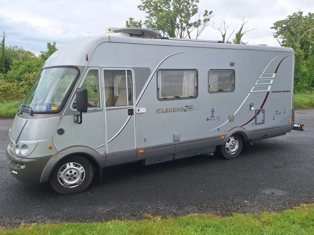 Hymer legend camper - Image 3