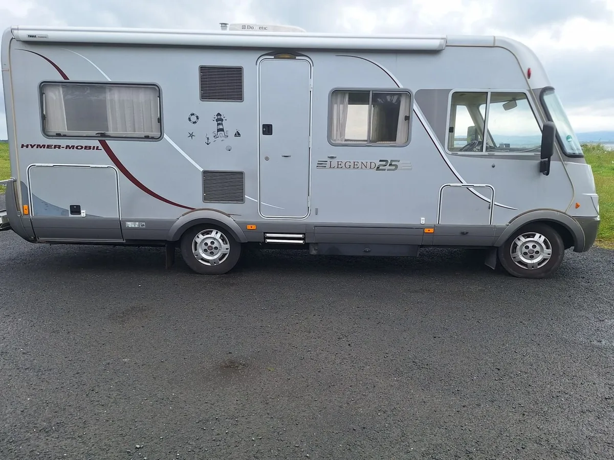 Hymer legend camper - Image 4