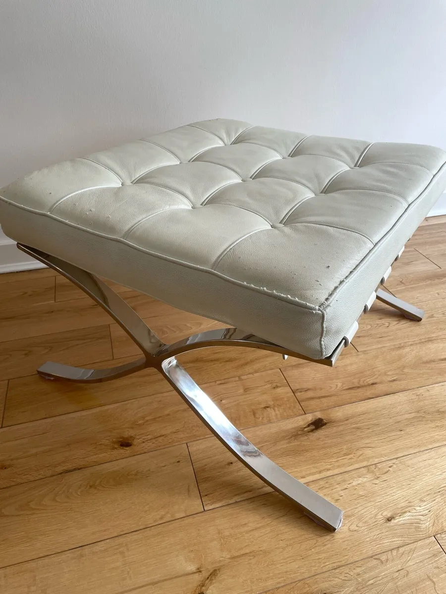 Modern footstool - Image 1
