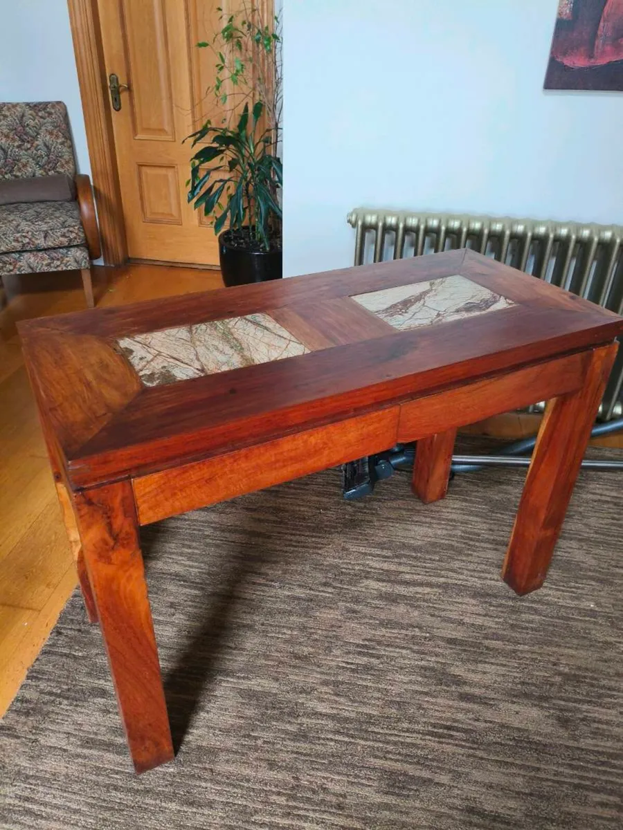 Beautiful quality heavy table 5 ft by 2 ft ,new - Image 3