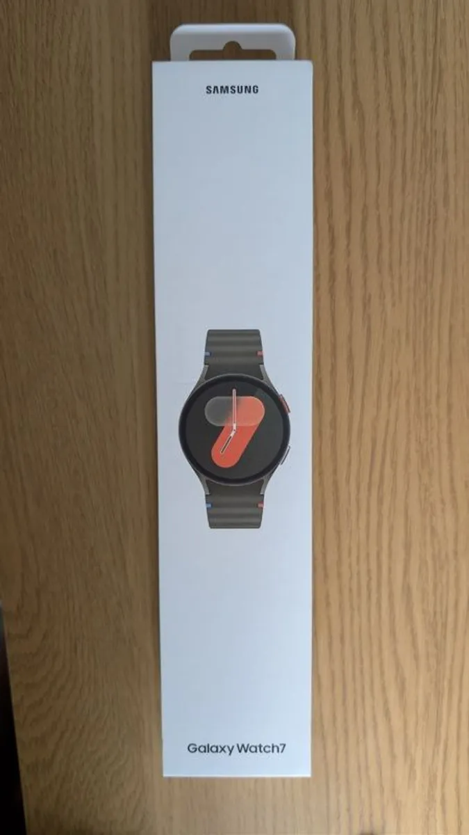Samsung Galaxy 7 Smart Watch (40 mm) - Image 2