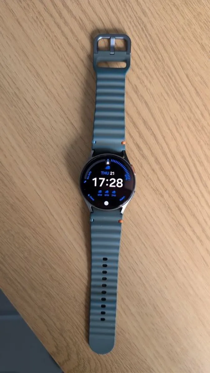 Samsung Galaxy 7 Smart Watch (40 mm) - Image 3