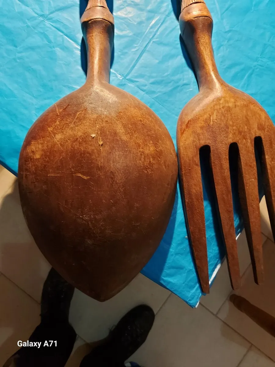 arge Carved Wooden Fork and Spoon, Props - Image 4