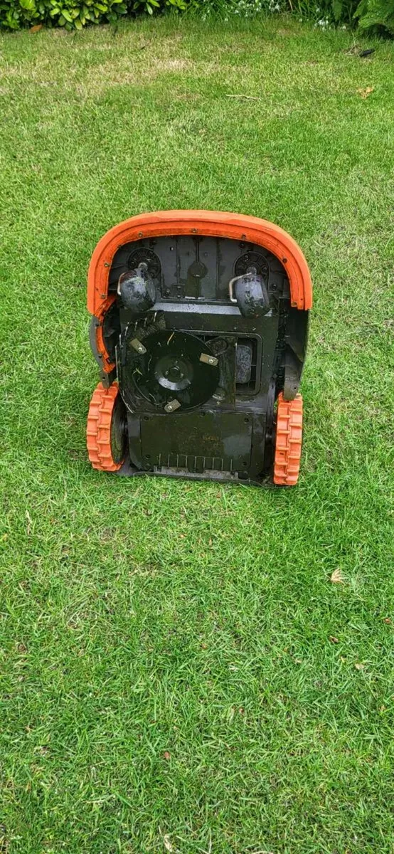 Robotic Lawn Mower Segway Navimow H3000 - Image 3