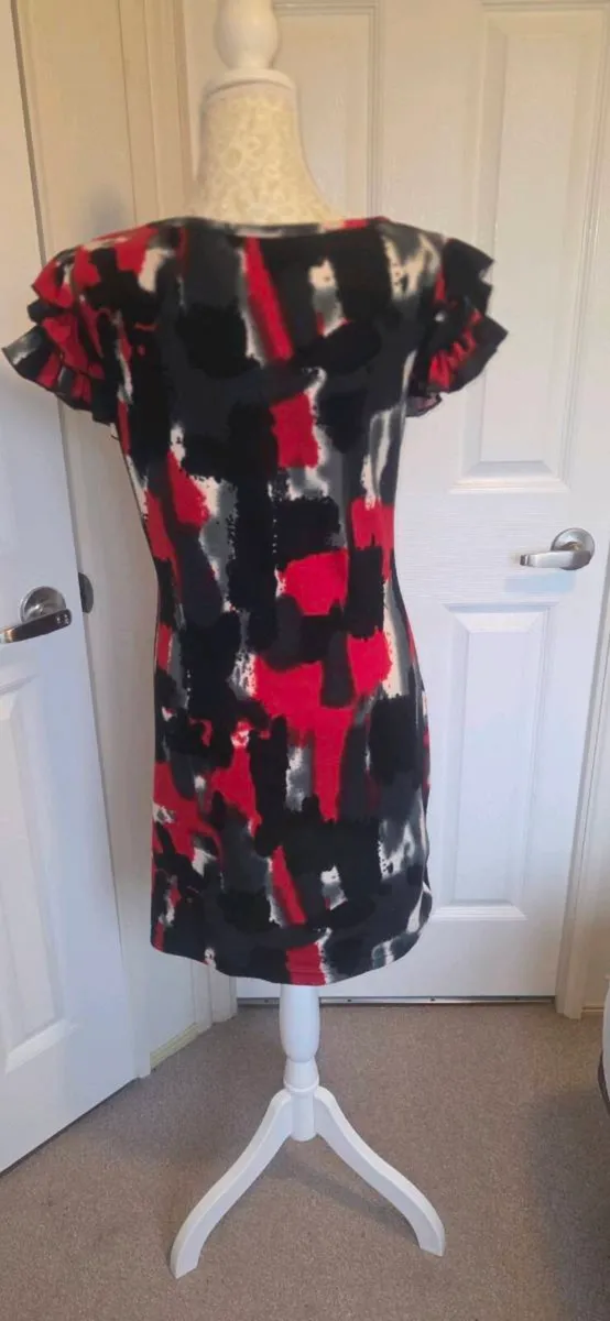 AX Paris Red Black Abstract Print Frill Sleeve Bod - Image 4