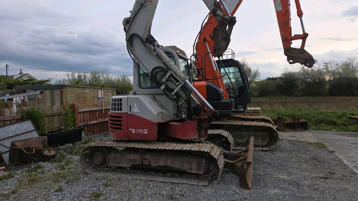 Takeuchi TB180 - Image 1