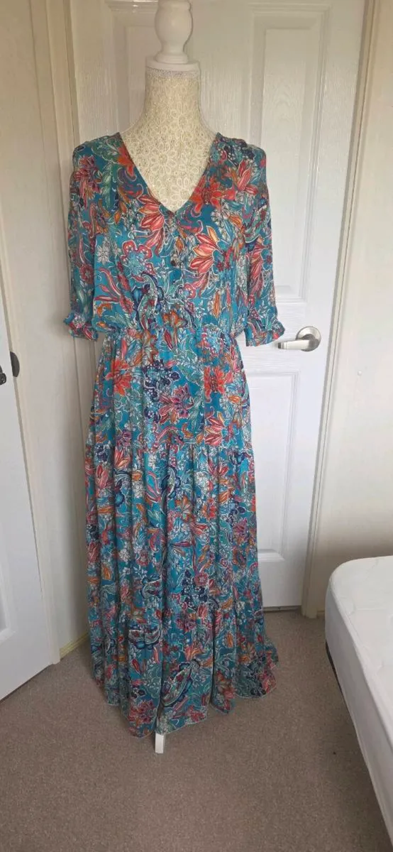 Kate & Pippa Teal Floral Boho Maxi Dress Size M Su - Image 1