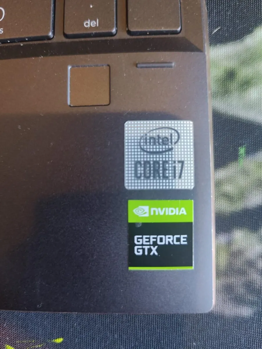 HP Spectre x360 4K Touch i7 16GB 512GB NVIDIA 4GB - Image 4