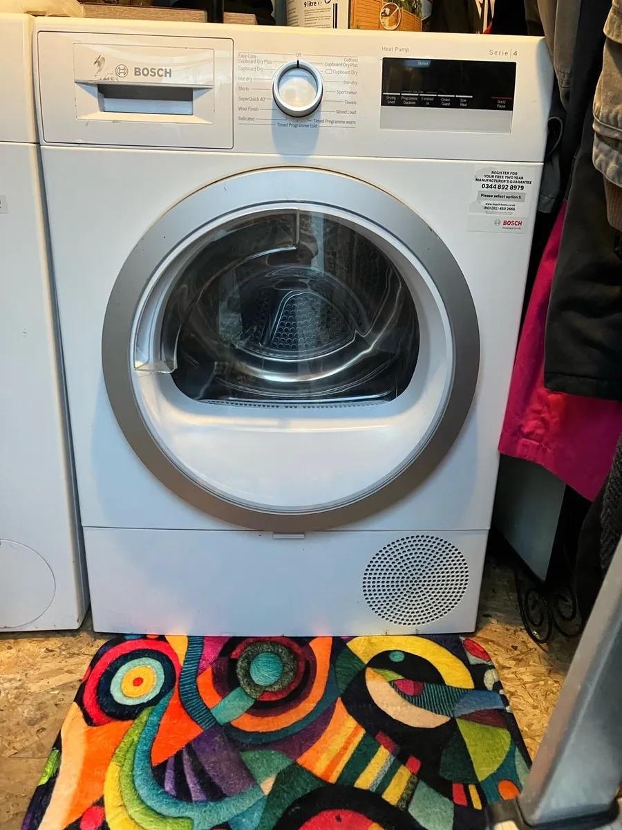 BOSCH SERIES 4 TUMBLE DRYER 8kg - Image 2