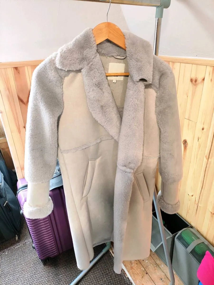 River Island Faux Fur & Suede‑Look Coat – Size S - Image 3