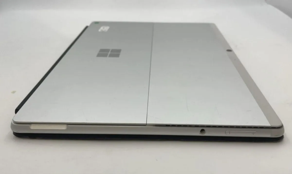 Microsoft Surface Pro 8 13" Touch I5 8GB 256GB SSD - Image 2