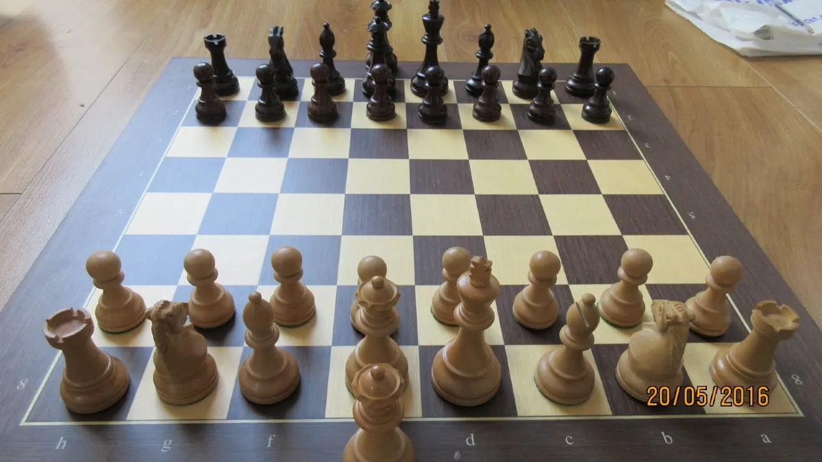 chess set - Image 1