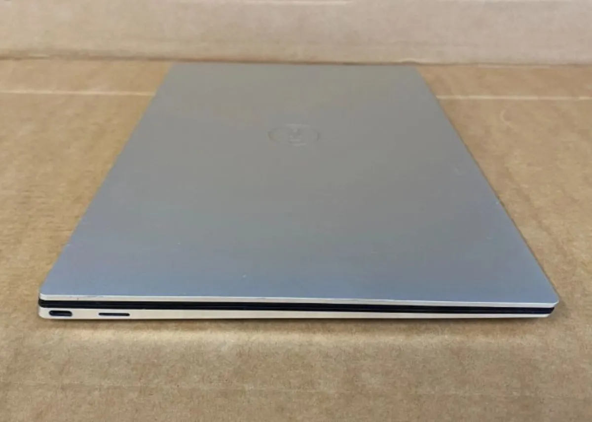 Dell XPS 13 9300 13.3 Non Touch i7 16GB 256GB SSD, - Image 3
