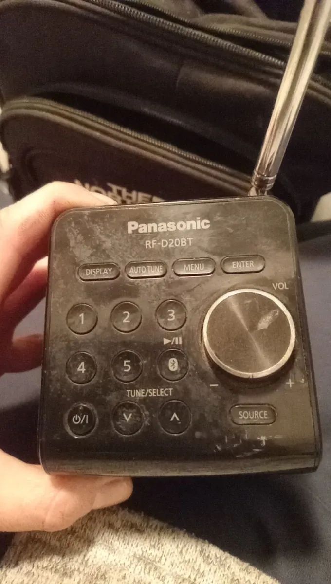 Panasonic Bluetooth radio with splash proof - Image 1