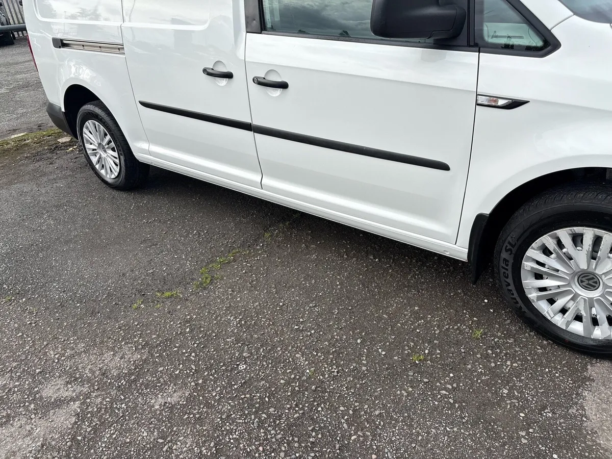 Caddy van - Image 1