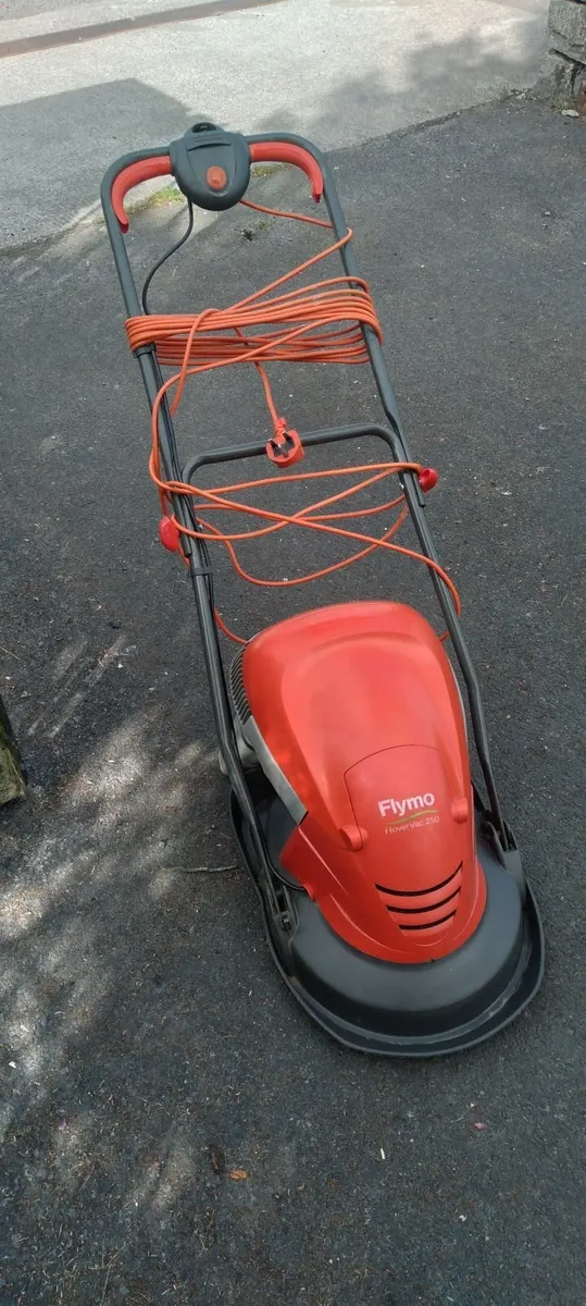 3 electric lawnmower working perfect priced - Image 4
