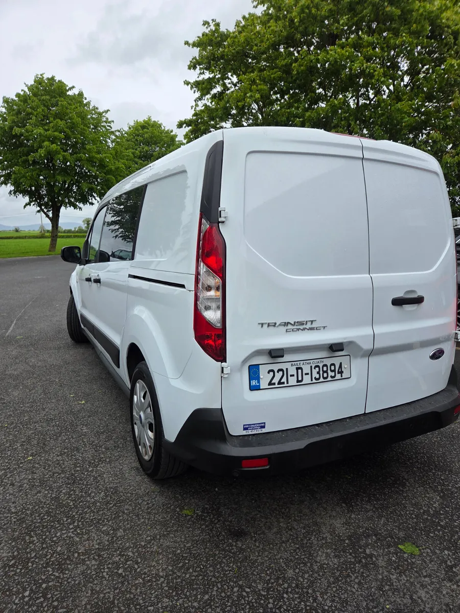Ford Transit Connect crewcab - Image 4