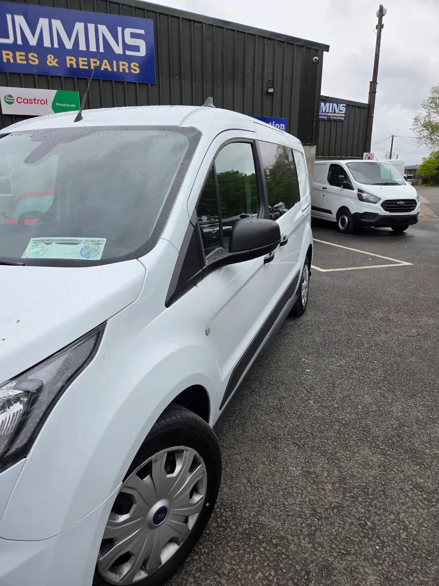Ford Transit Connect crewcab - Image 3