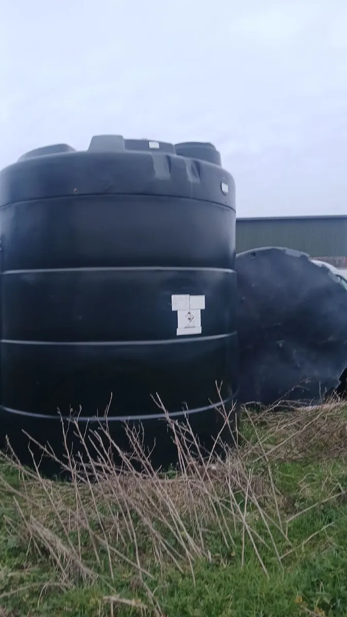Diesel tank - Image 1