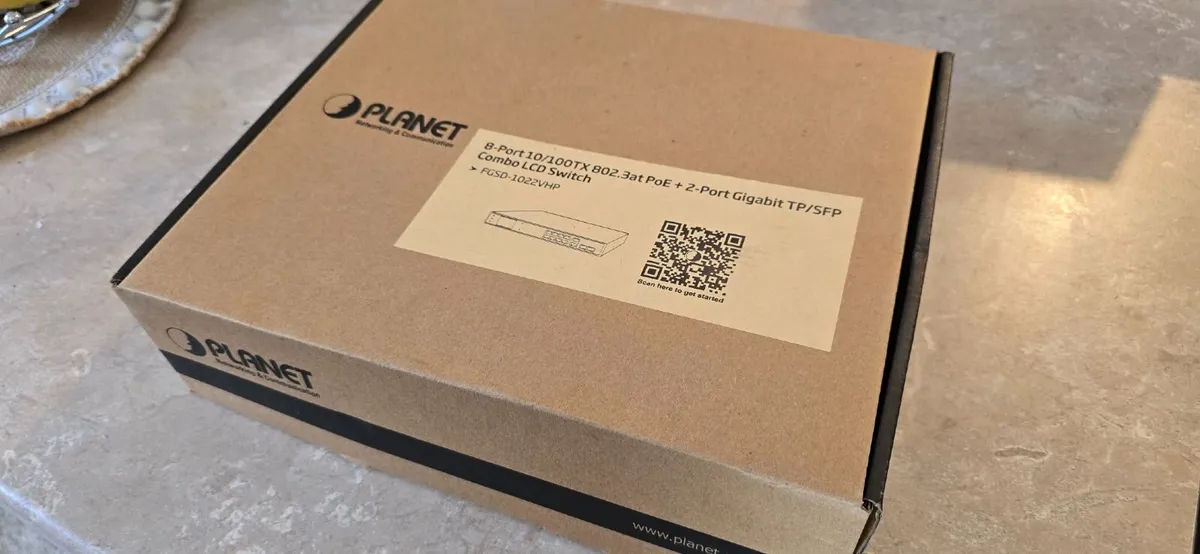 Planet FGSD-1022VHP Gigabit TP/SFP PoE Switch New - Image 2