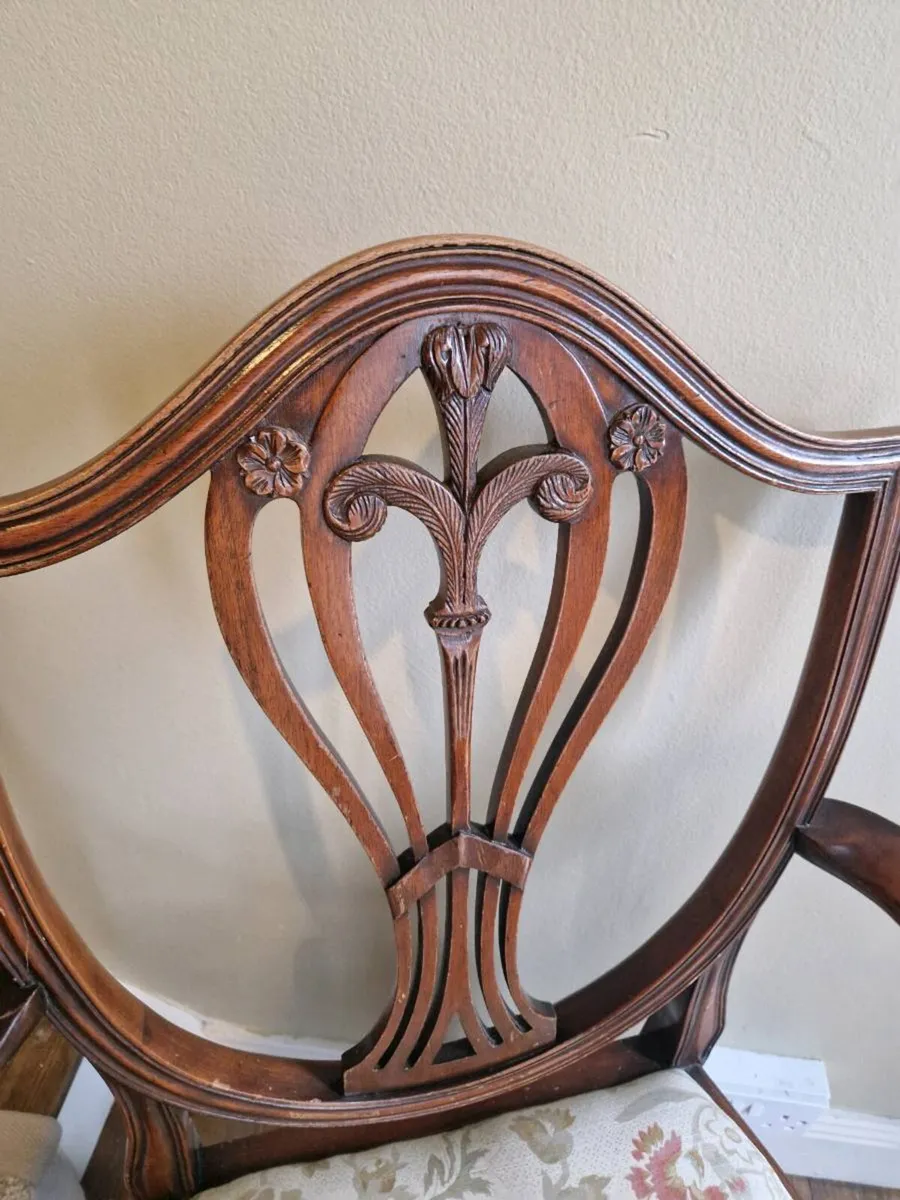 Chair - Image 4