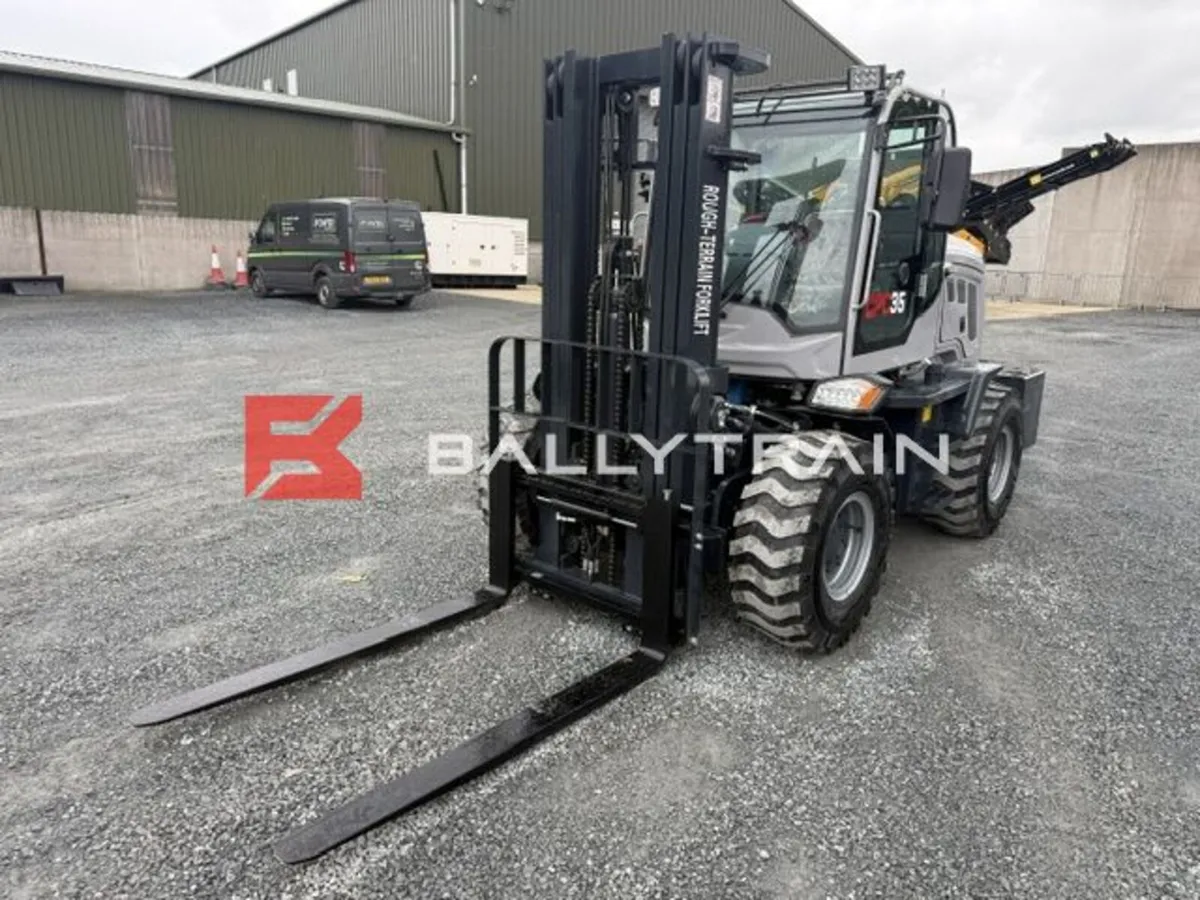 JQ Power CPC35 Rough Terrain Forklift - Image 3